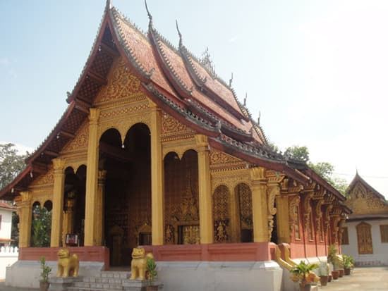 Classic Overland Laos Tour-Vientiane-Vangvieng-Phonsavanh-Luang Prabang