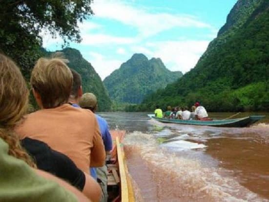 Classic Overland Laos Tours: Luang Prabang-Ou Cave-Nong Khiau-Muang Ngoy-Muang Hiam-Nam Nern Night Safari (Wildlife Watching)-Phonsavanh-Luang Prabang